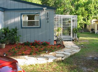 1703 NE 40th Pl, Gainesville, FL 32609
