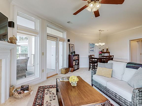 3rd image of 400 Warioto Way APT 701
