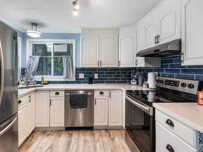 944 S Topaz Ave, Key Largo, FL, 33037