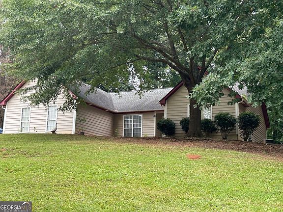 3rd image of 113 Timberwood Dr