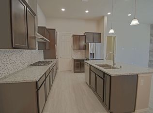 5413 E Village Ave NE, Rio Rancho, NM 87144