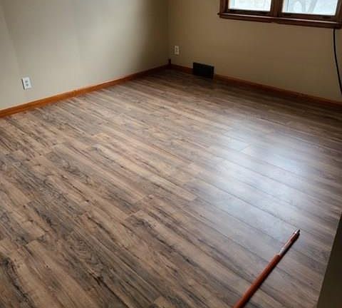 2nd image of 614 27th St