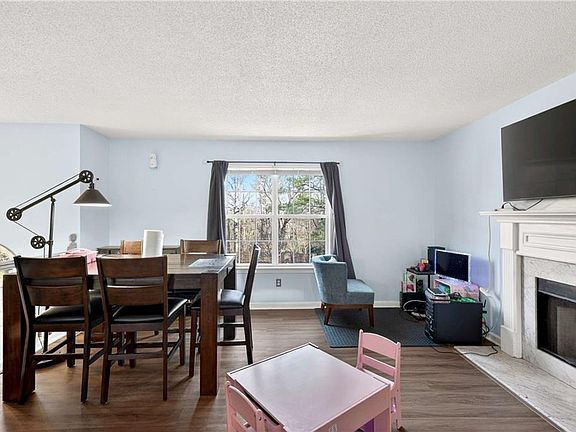 5th image of 3939 Park Rd