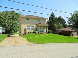 613 Oberdick Dr, McKeesport, PA