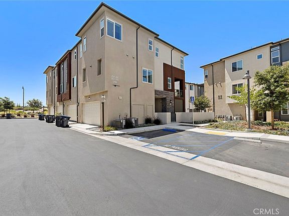 3rd image of 259 Lynx