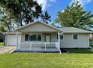 304 E 26th St, Muncie, IN 47302