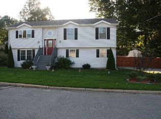 6 Timber Walk, West Warwick, RI 02893
