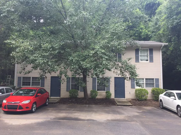 126 Aurora Dr #B, Asheville, NC 28805