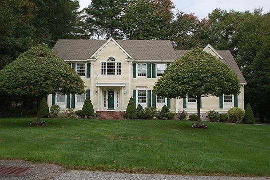 1st image of 19 Westridge Dr
