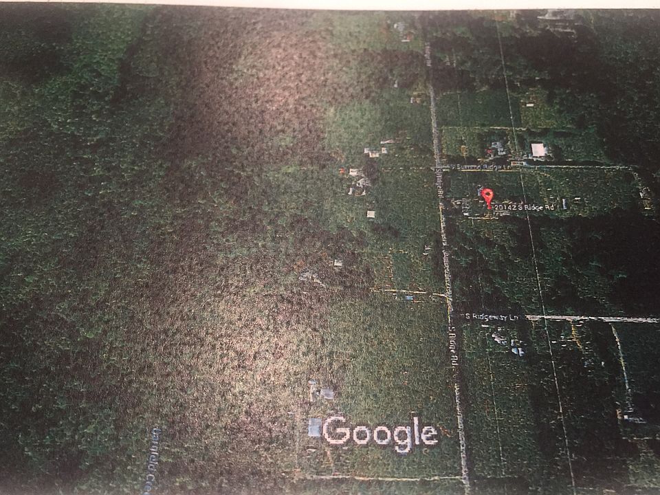 2nd image of 20142 S Ridge Rd