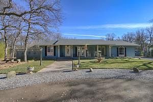 1st image of 18610 Bywood Dr