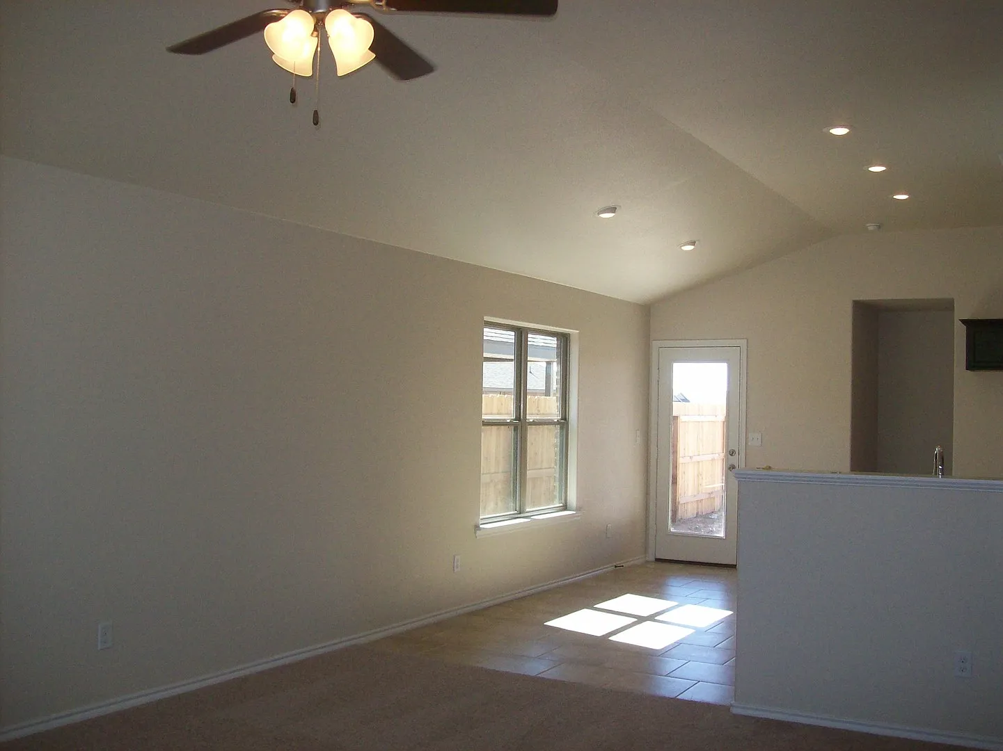 3/2/2 in Milwaukee Ridge — Photo 3