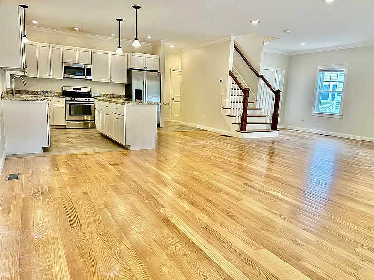 299 Cabot St #2 — Photo 6