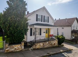 427 Hope St, Fall River, MA 02721