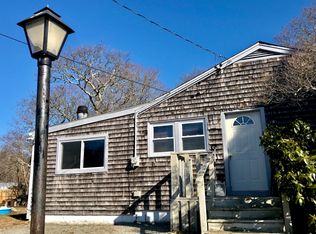 123 Ebony St, Fairhaven, MA 02719