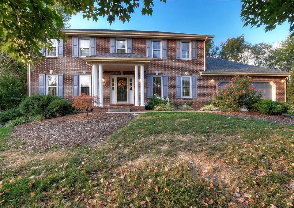 1st image of 3426 Berkshire Cir