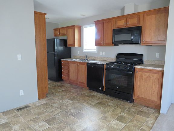 5th image of 1133 Scarlet Oak E