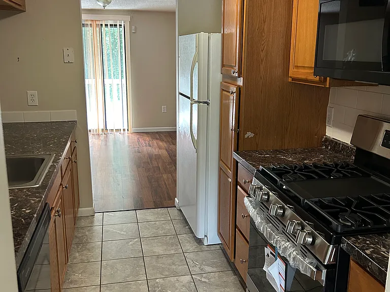 Kitchen - Gas Range
