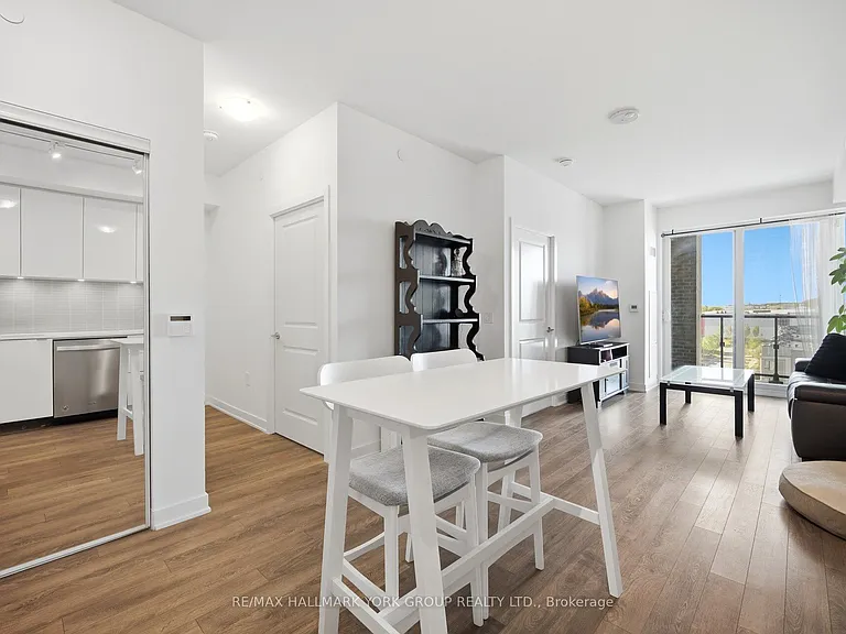 100 Eagle Rock Way #623 — Photo 4