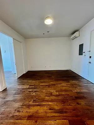 Rented by Hagstrom Management Inc | media 20