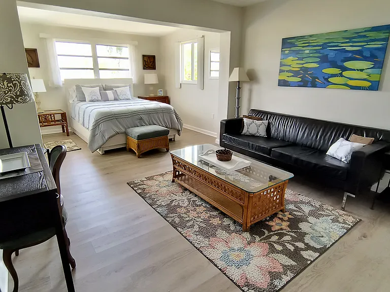 910 Juno Dr — Photo 14