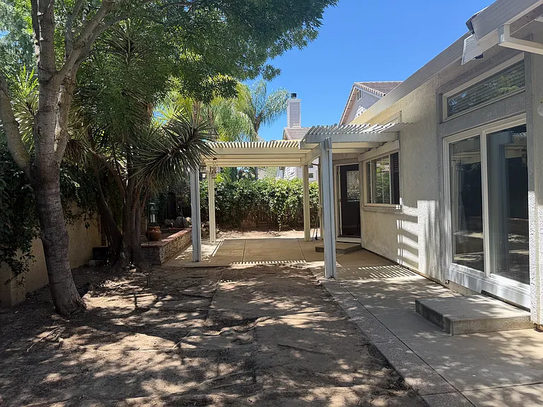 112 Putter Dr — Photo 16