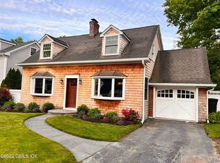 20 Marshall St, Old Greenwich, CT 06870