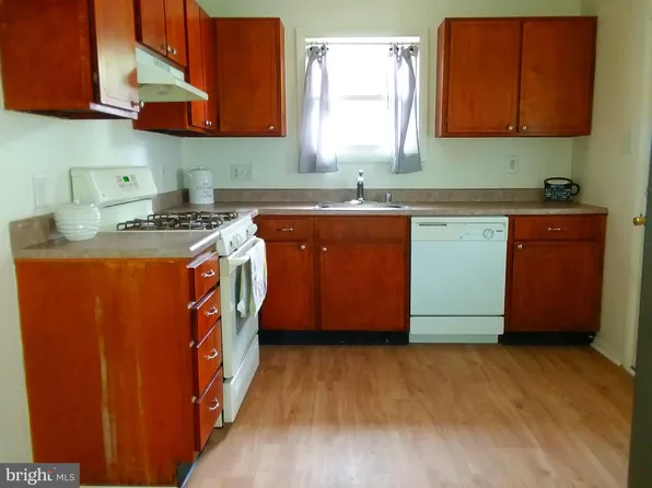 502 Lethbridge Ct, Millersville, MD 21108