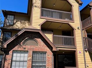 390 Lake Placid Ct UNIT 203, Altamonte Springs, FL 32701