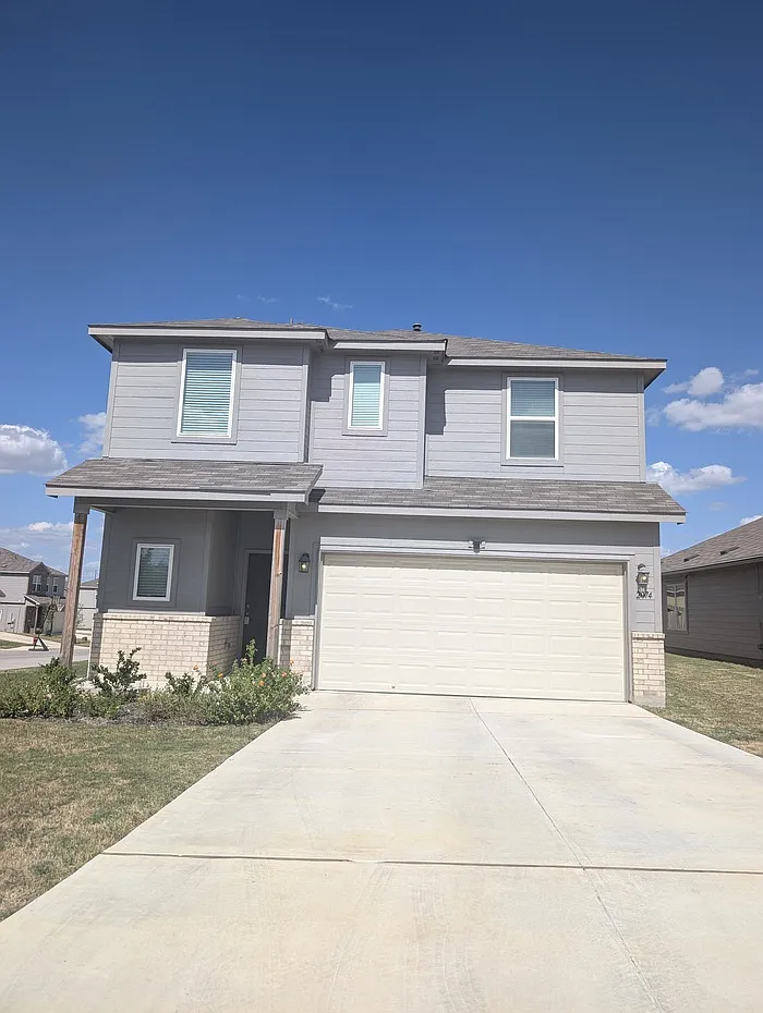 4 bed, 3.0 bath, 2337 sqft, $2,395 — Photo 1