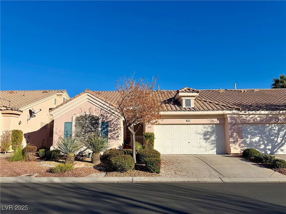 1st image of 2842 Altair St
