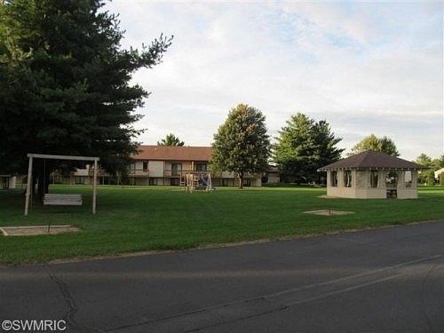 4th image of 2700 Stonevalley Dr SW