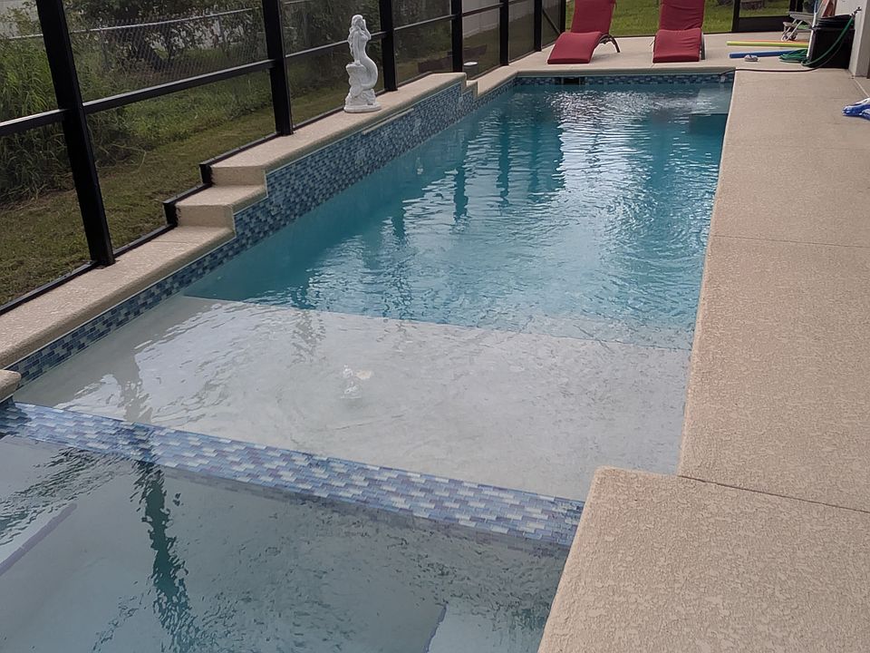 2nd image of 1217 SW Bargello Ave