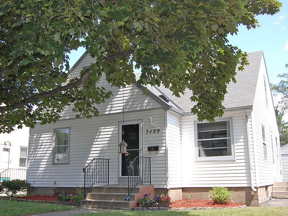 1st image of 3429 Cleveland St NE
