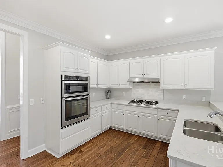 Palm Grove Ct — Photo 11