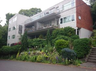 630 13th Ave E APT 4, Seattle, WA 98102