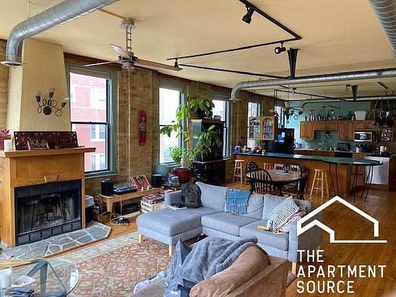 2nd image of 1856 W Henderson St #3
