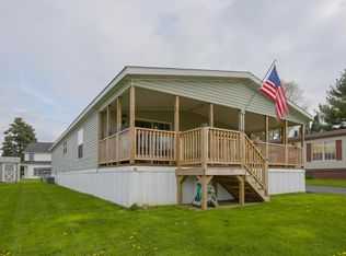 15 Hearth Dr, East Earl, PA 17519