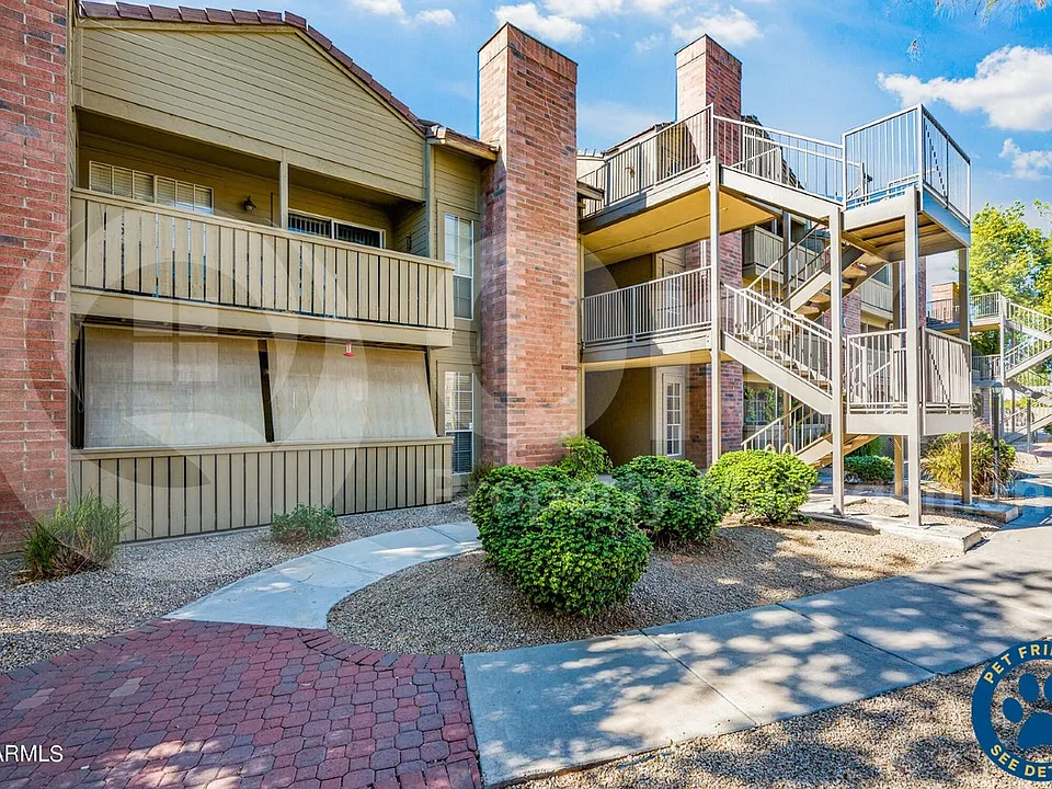 200 E Southern Ave #330