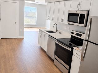 11 Hundred Apartments, Washington, DC 20019