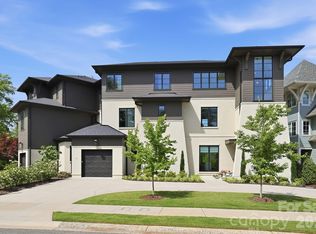 2840 Irby Dr, Charlotte, NC 28209