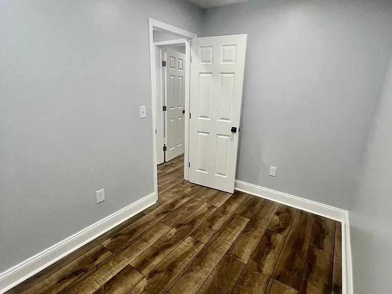 2431 McElderry St — Photo 42