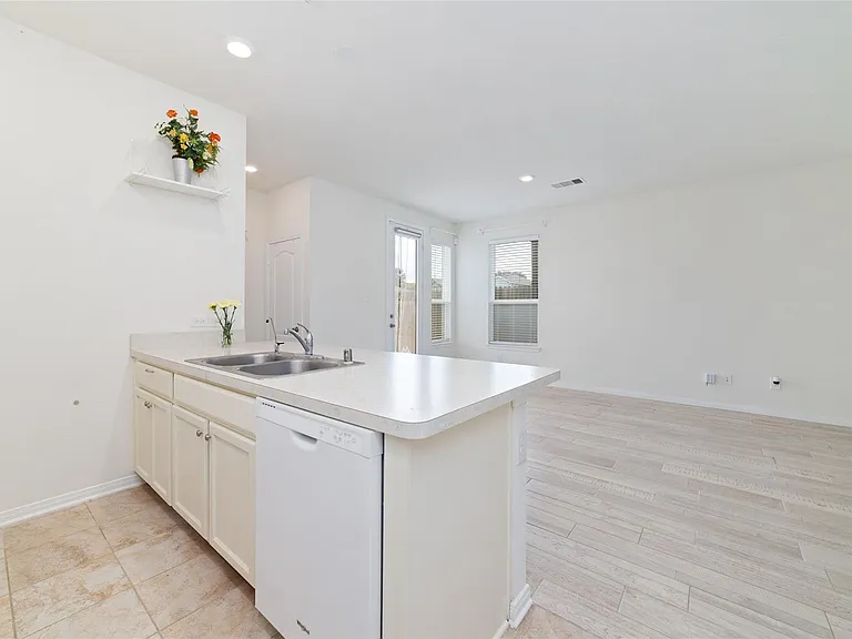 16615 Chill Brook Dr — Photo 19