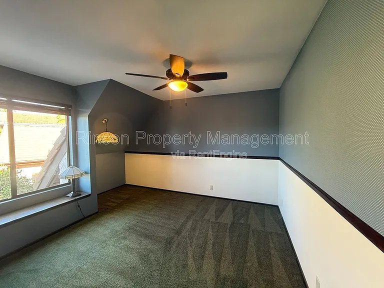 408 Galvin Cir — Photo 10