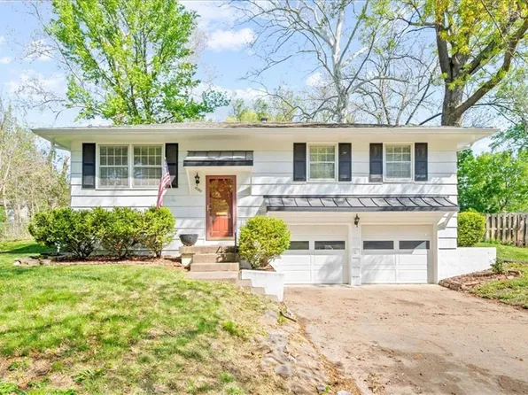 10310 W 73rd St, Shawnee, KS 66203