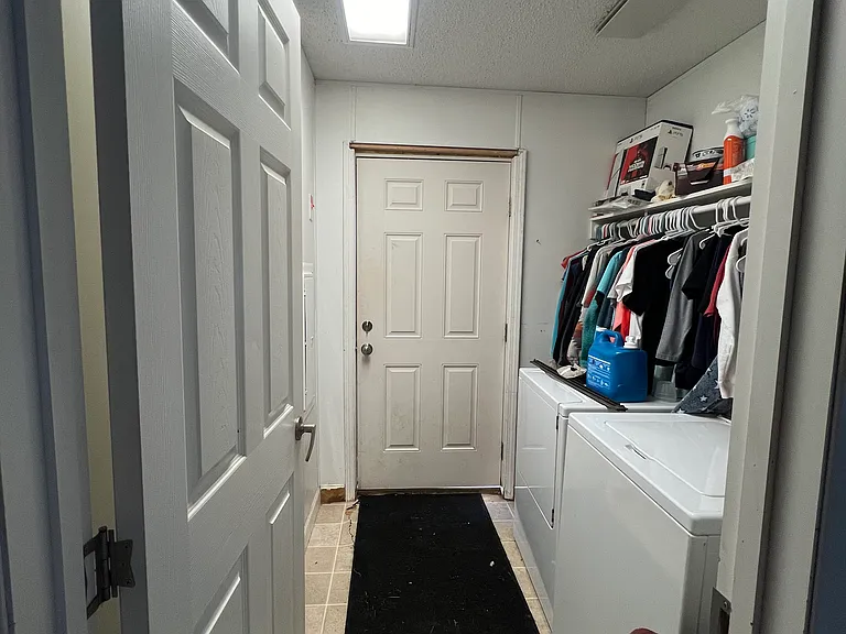 1008 N Mullen St — Photo 4