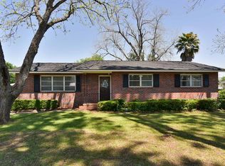 2410 Whispering Pines Cir, Albany, GA 31707