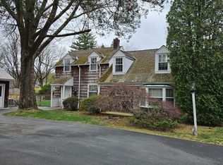 355 W Moreland Ave, Hatboro, PA 19040