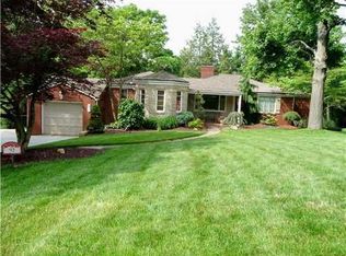 92 Southern Hilands Dr, Pittsburgh, PA
