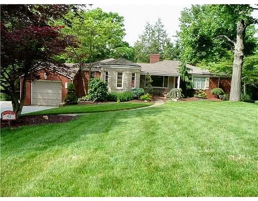92 Southern Hilands Dr photo 1